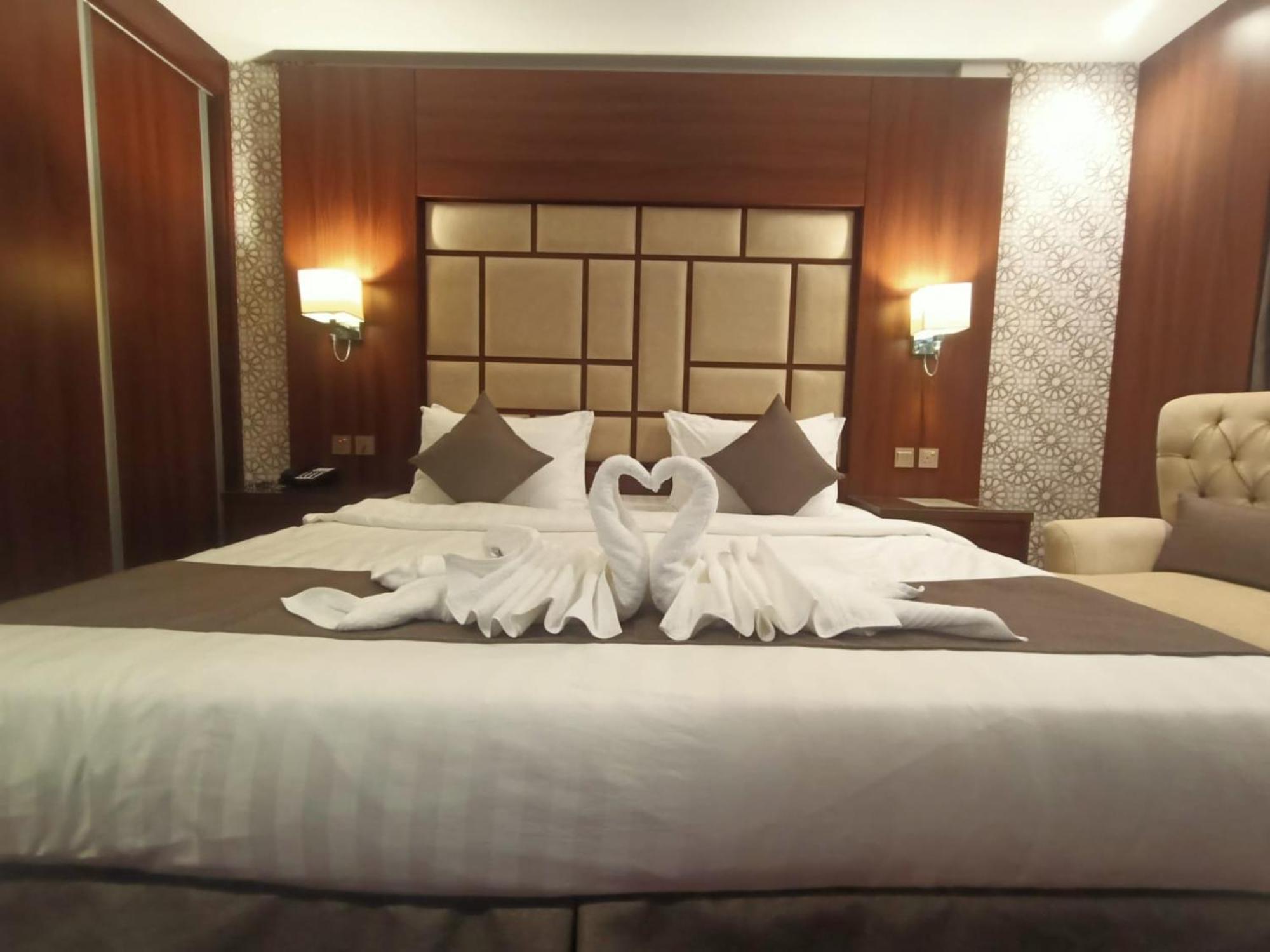 Hotel Quiet Jeddah Al Hamra Esterno foto