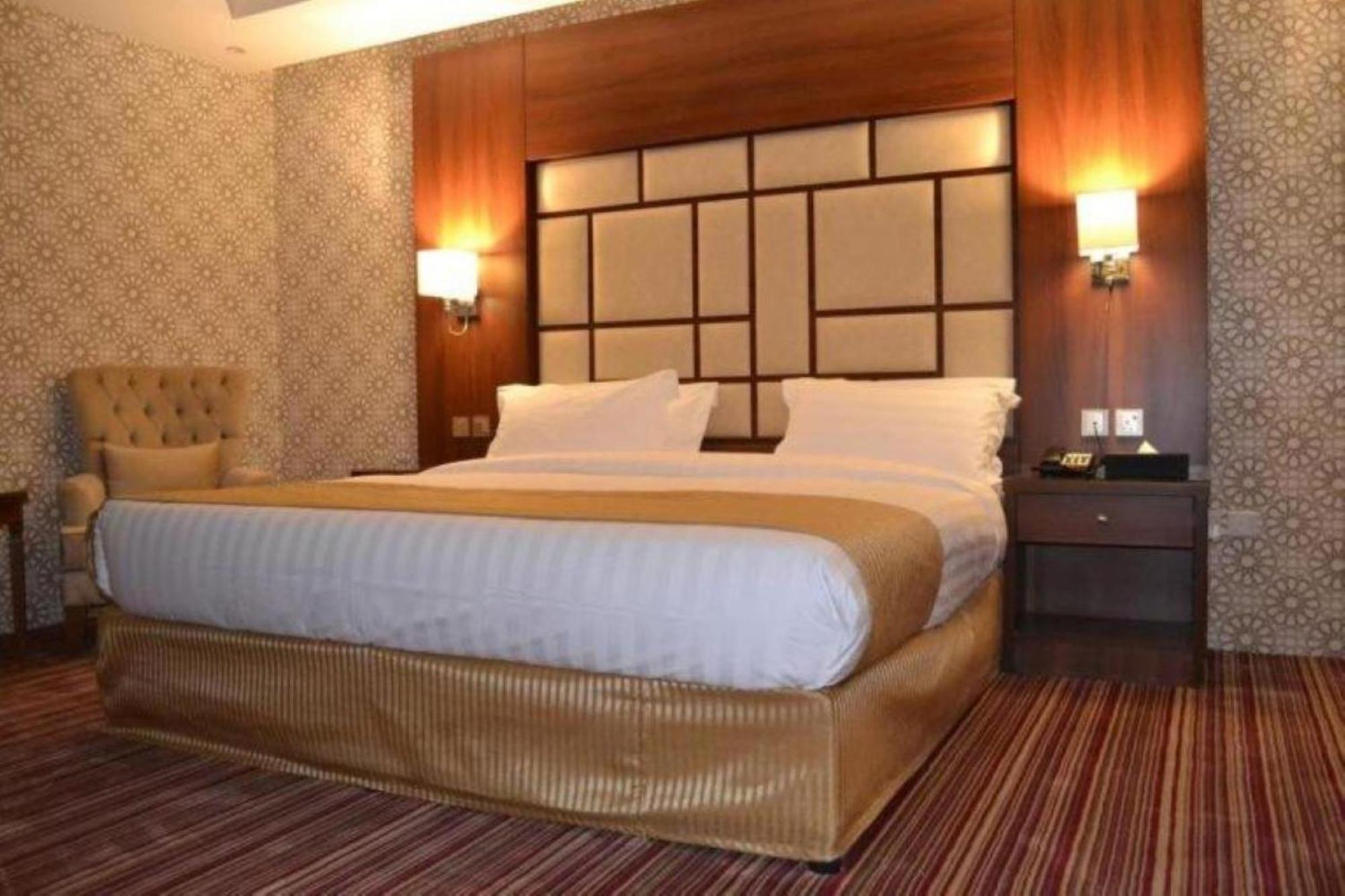 Hotel Quiet Jeddah Al Hamra Esterno foto